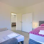 Modern Two Bedroom Apartment “Sky View” In Stinjan