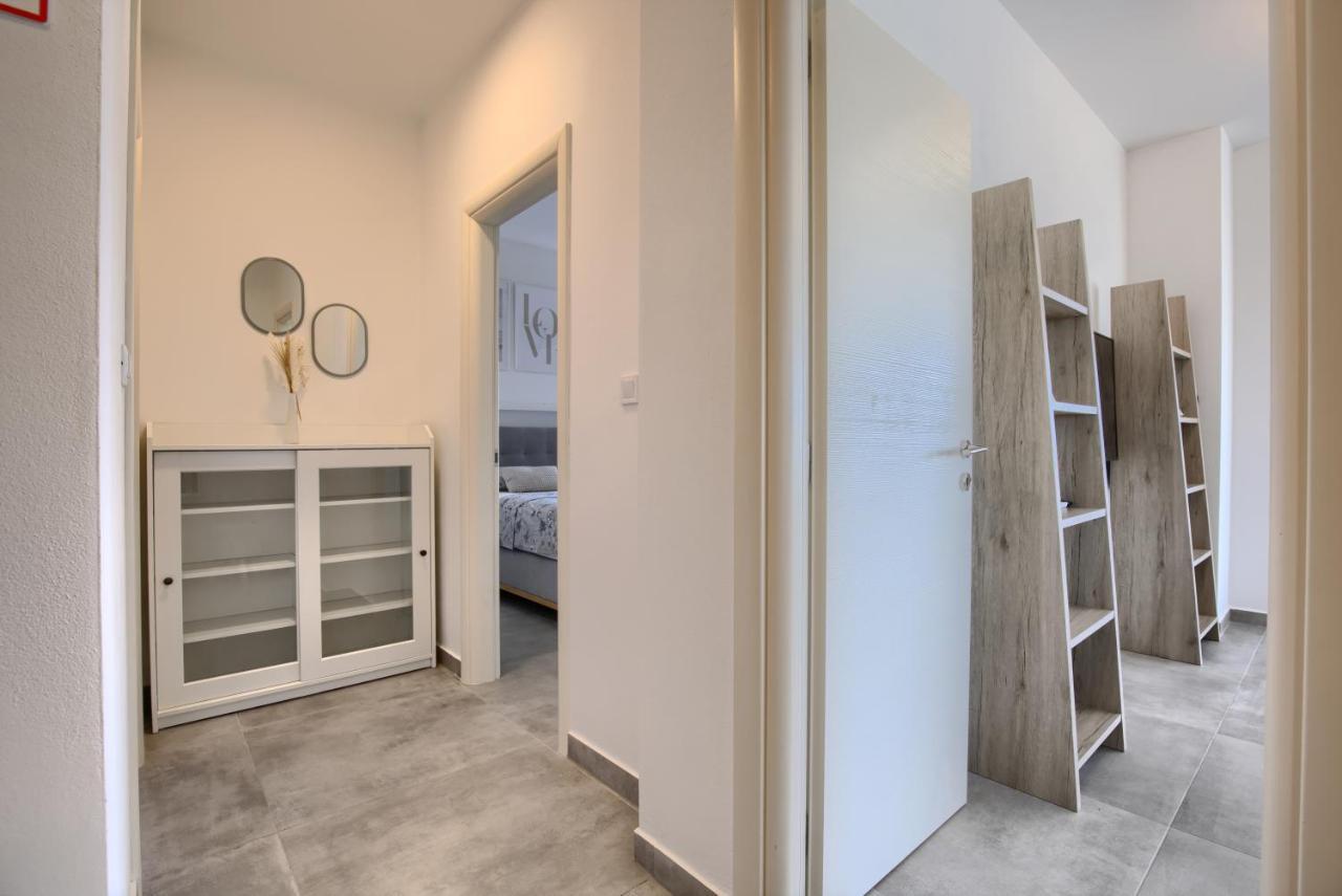 Modern Two Bedroom “sky View” In Stinjan *