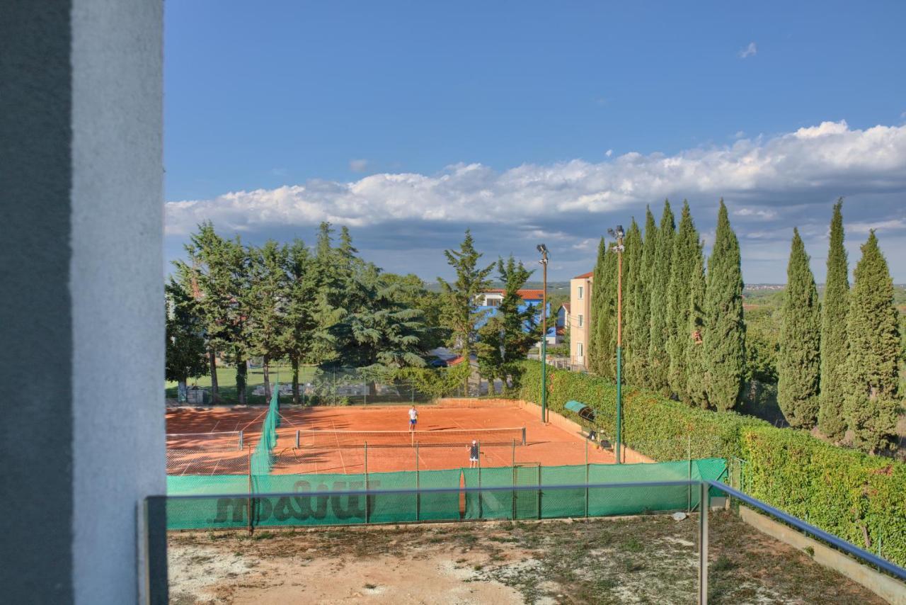 Apartment Modern Two Bedroom “sky View” In Stinjan